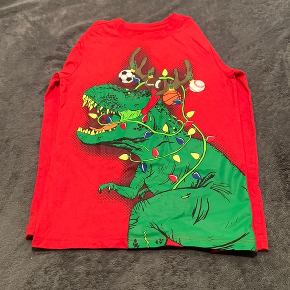 Boys long sleeved bundle - Picture 2 of 4